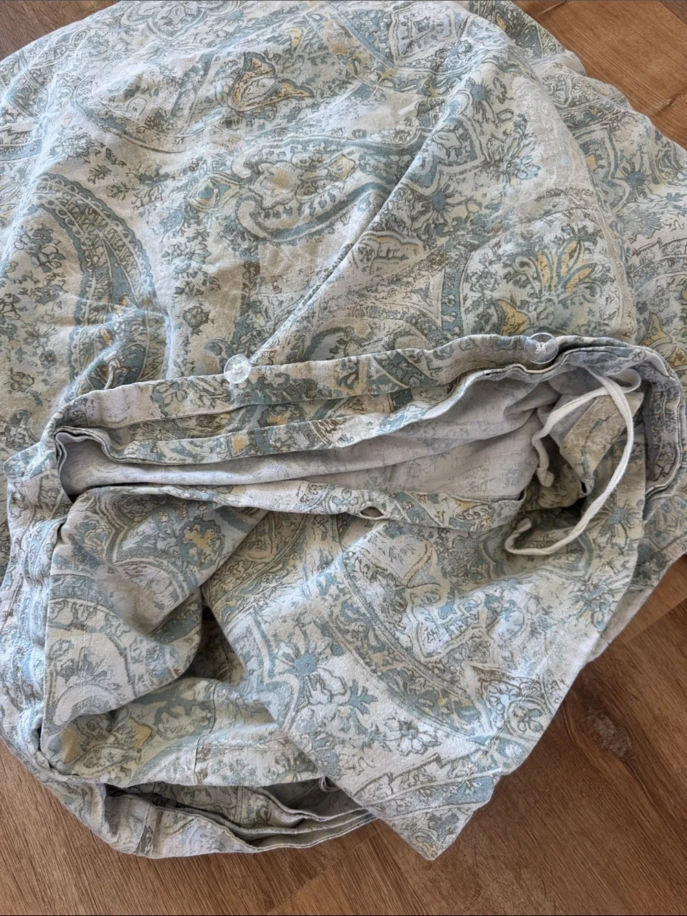 Pottery Barn elegant paisley